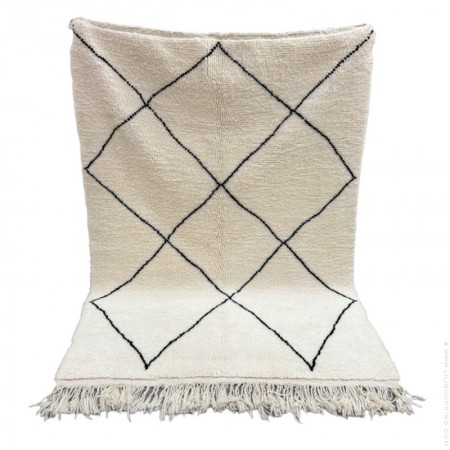 Moroccan Berber rug Beni Ouarain white ivory with black diamonds 210 x 150 cm